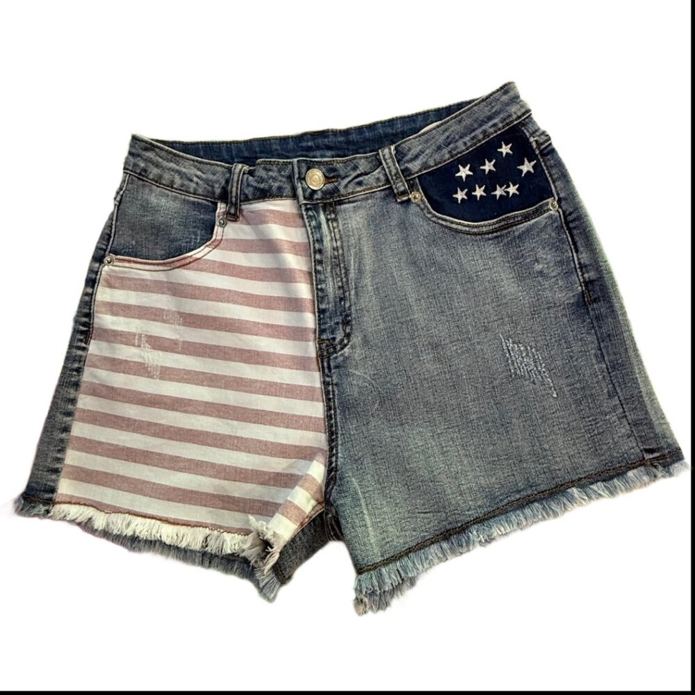 🆕Saints & Hearts “ Delaware “ Star Spangled Banner Shorts  Size L